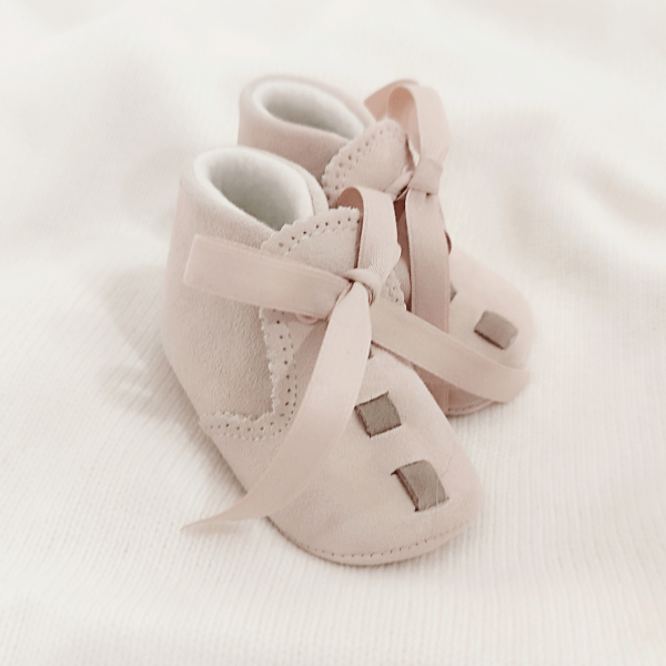 Premières chaussures bébé